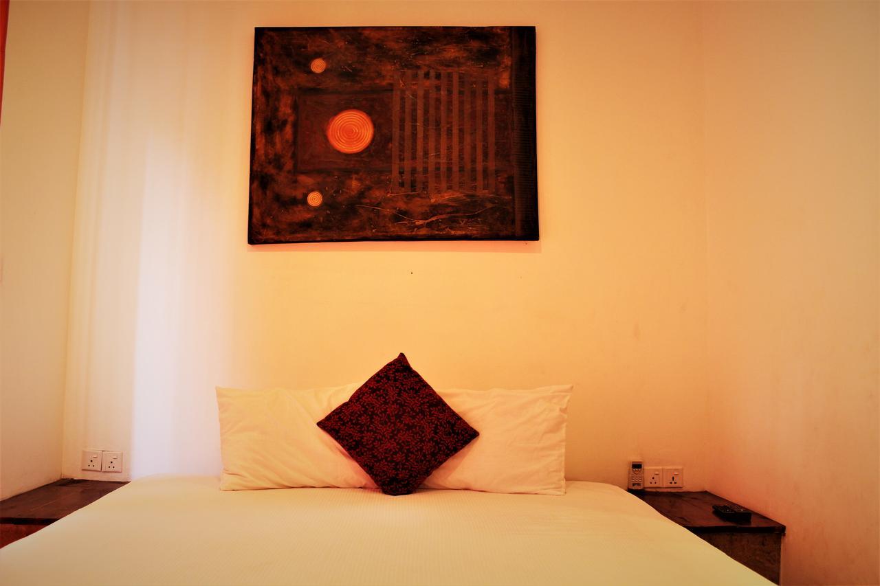 Sleek Hotel Kegalle Exterior photo